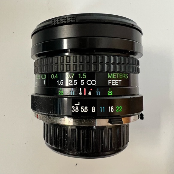 VIVITAR WIDE ANGLE LENS - Picture 4 of 4